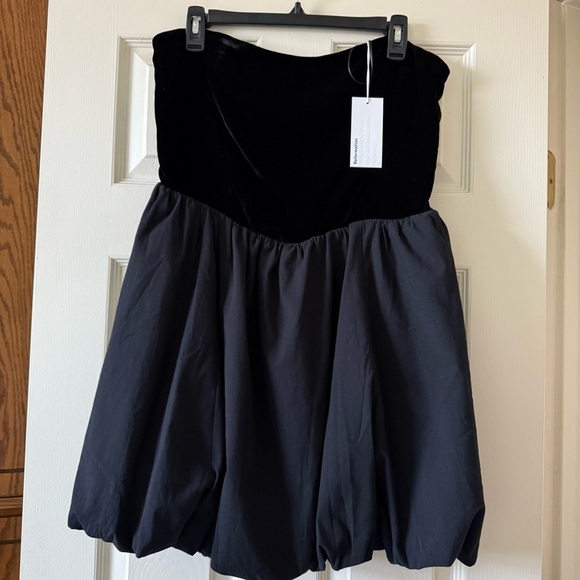 New Reformation St. Louis Strapless Dress Women Size 12 Black Velvet Party - Picture 3 of 16